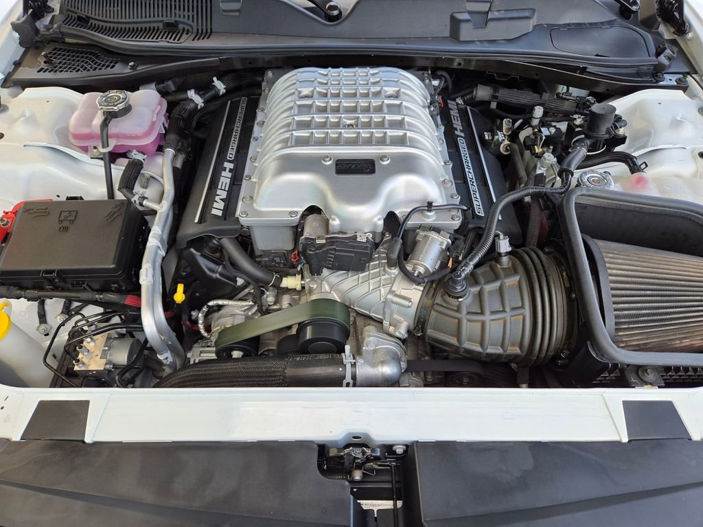 Used 2019 Dodge Challenger SRT Hellcat Redeye image 34