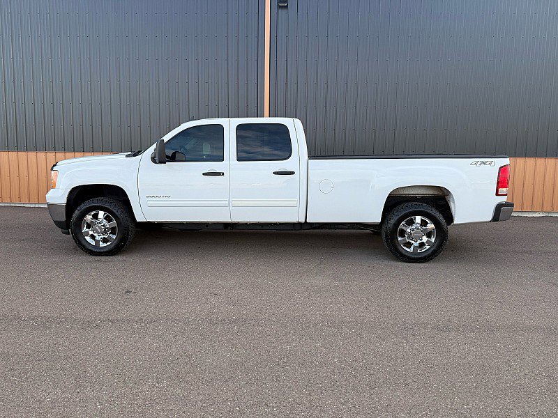 Used 2014 GMC Sierra 3500 SLE image 3
