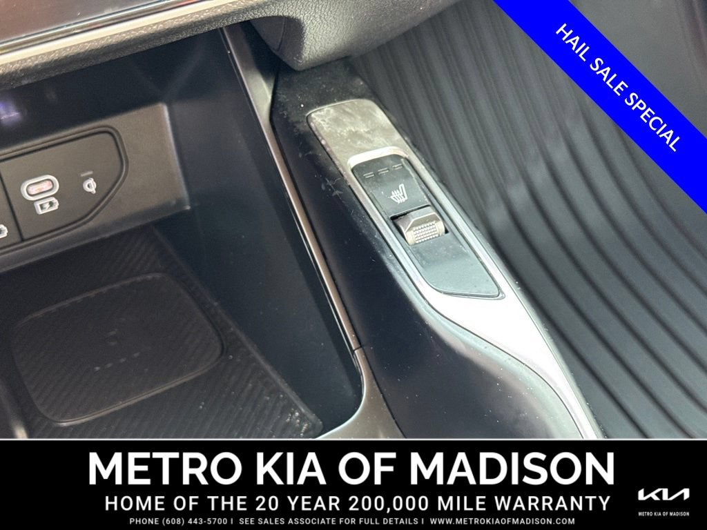 Used 2025 Kia Sorento S AWD/4WD image 26