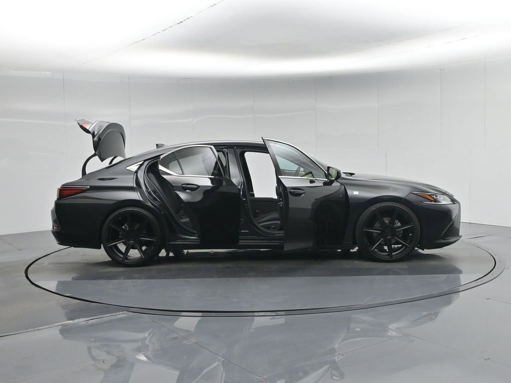 Used 2022 Lexus ES 350 F Sport w/ Accessory Package 2 image 4