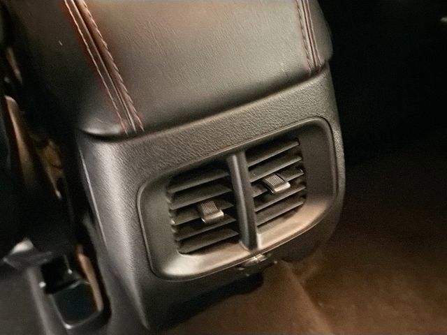 Used 2019 Jeep Cherokee Trailhawk w/ Cold Weather Group image 22