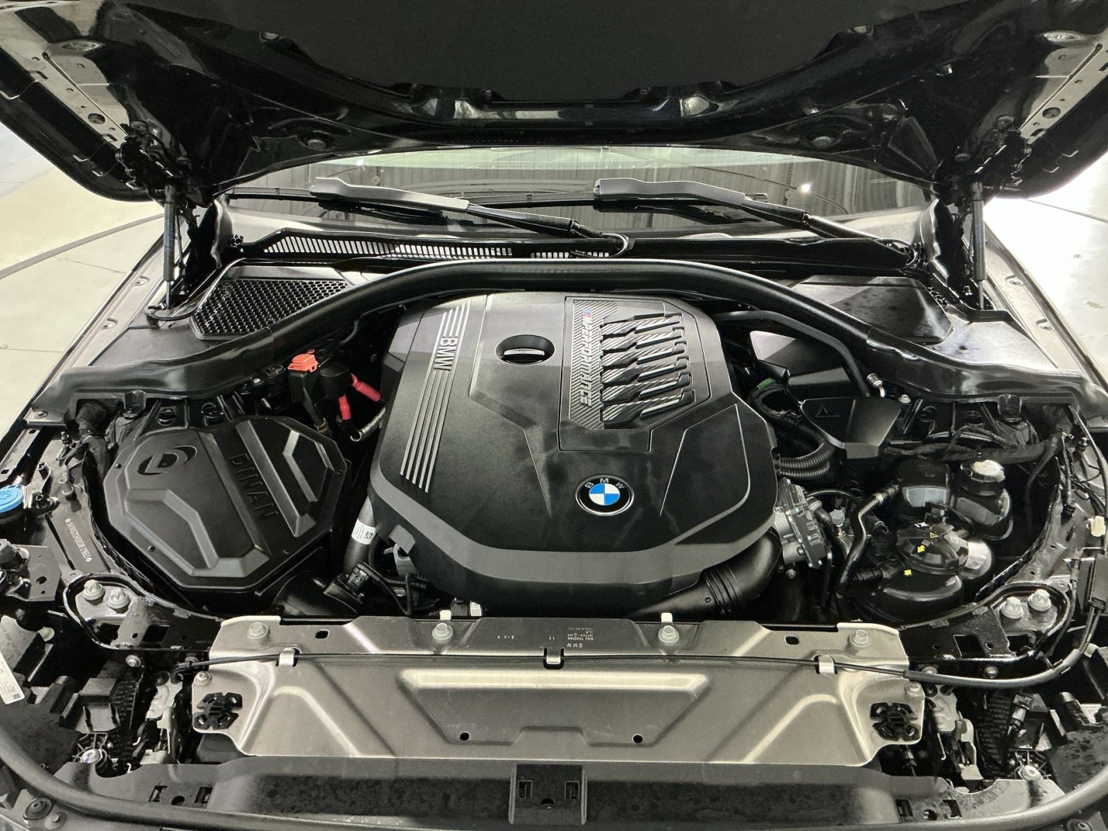 Used 2025 BMW M240i xDrive Coupe w/ Premium Package AWD/4WD image 29