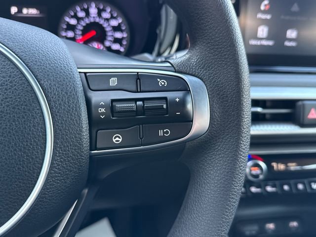 Used 2021 Kia K5 LXS image 31