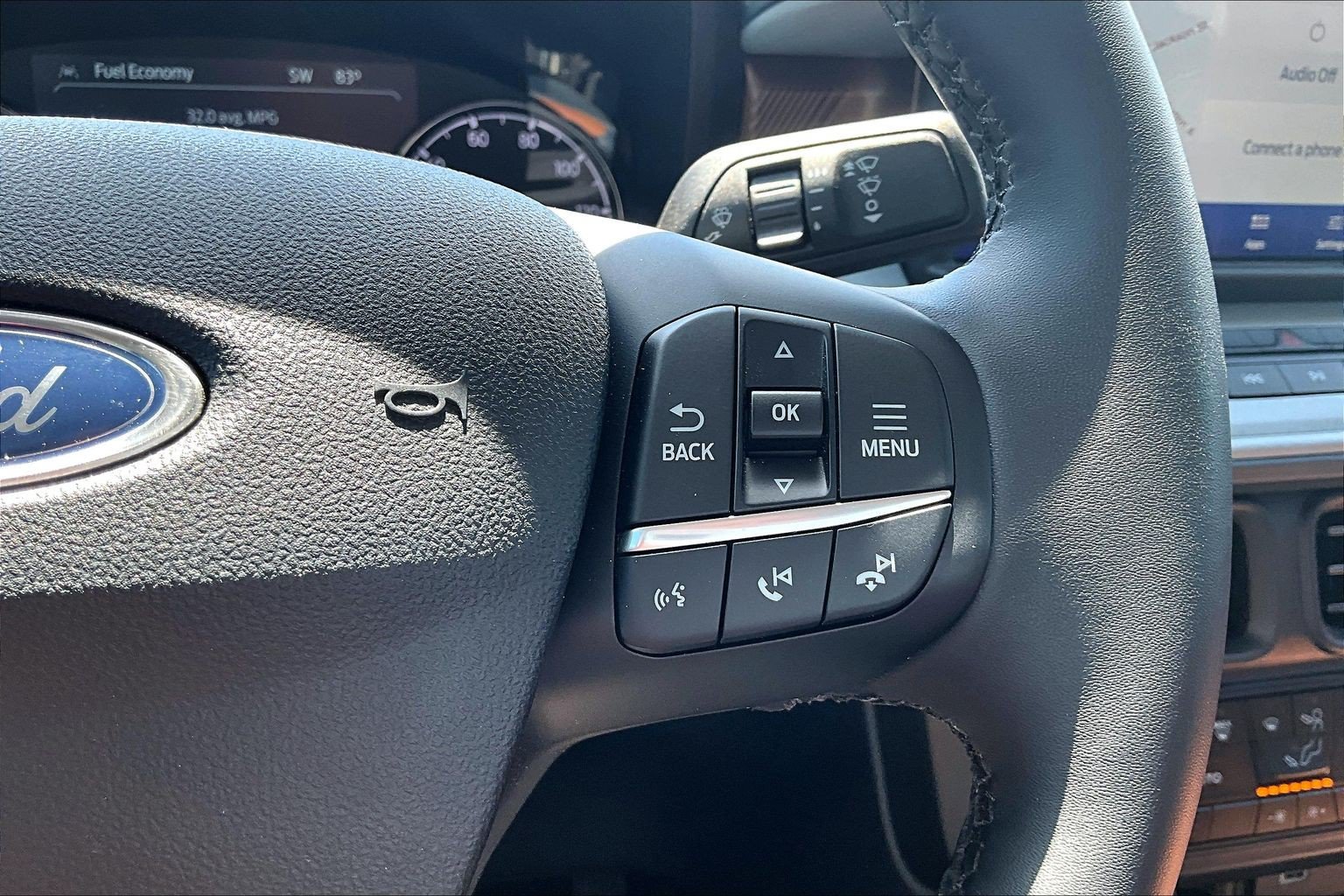 Used 2024 Ford Maverick Lariat w/ FX4 Off-Road Package AWD/4WD image 23
