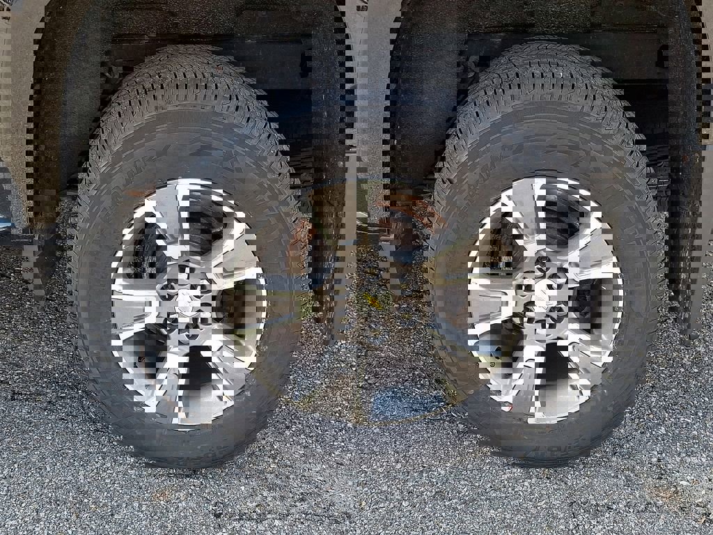 Used 2020 Chevrolet Colorado Z71 image 12