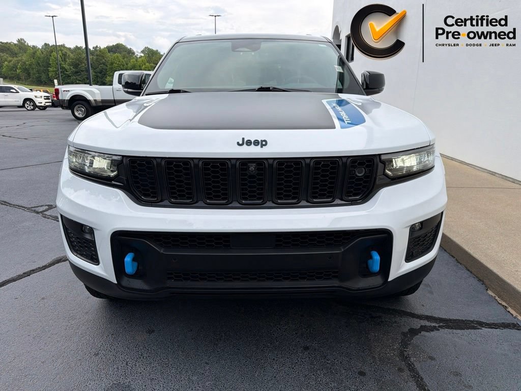 Certified 2022 Jeep Grand Cherokee Trailhawk w/ Advanced Protech Group II AWD/4WD image 6