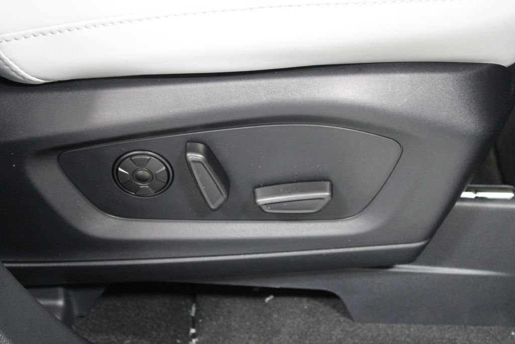 New 2026 Ford Explorer Platinum w/ LUX Leather Package image 27