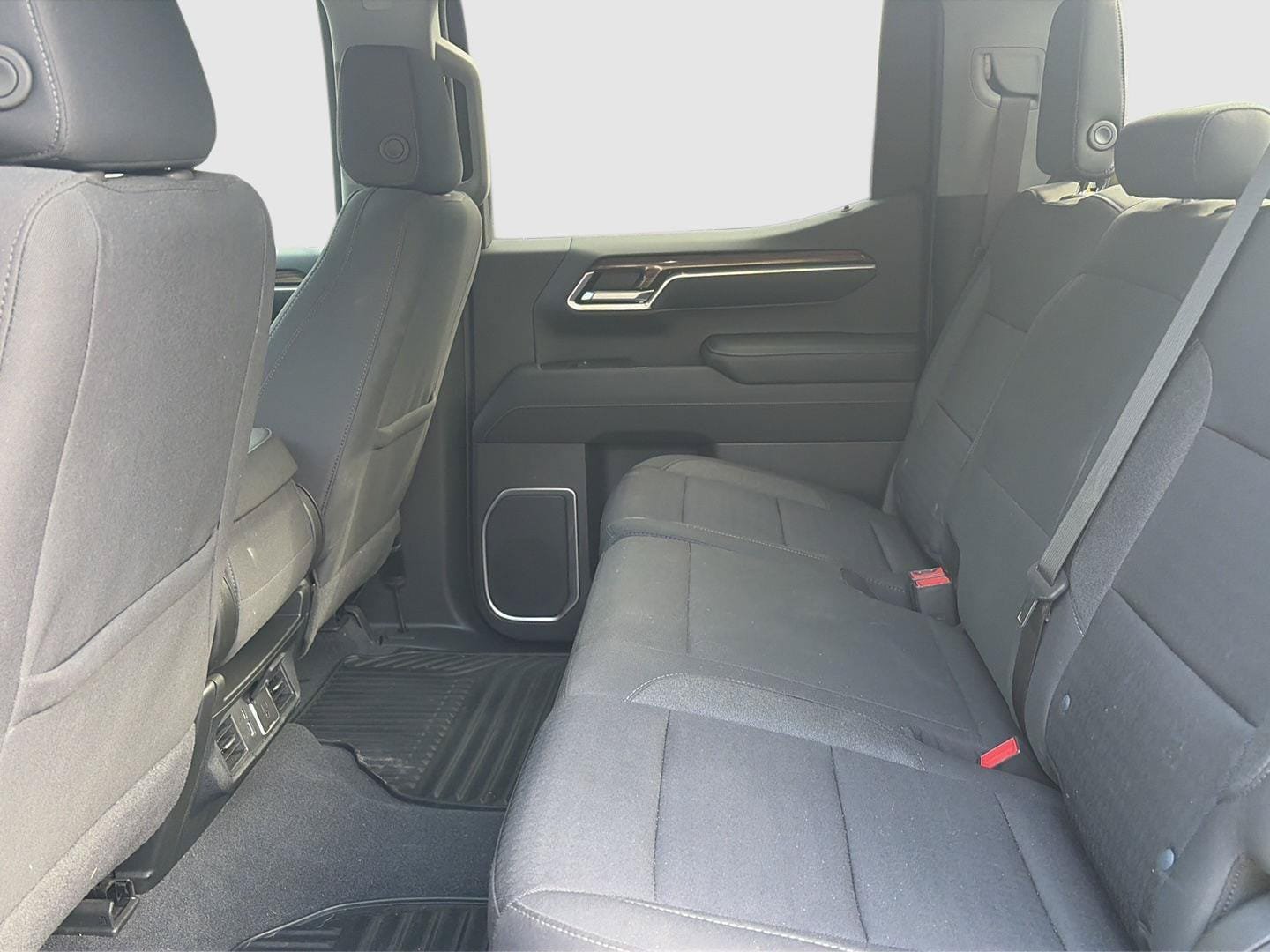 Used 2023 Chevrolet Silverado 1500 LT AWD/4WD image 26