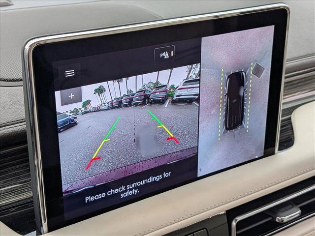 Used 2023 Lincoln Aviator Black Label w/ Jet Package image 13