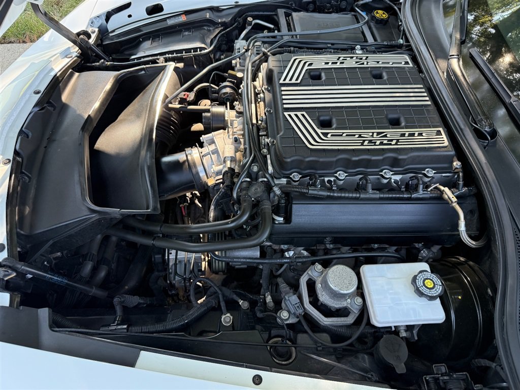Used 2018 Chevrolet Corvette Z06 RWD image 66