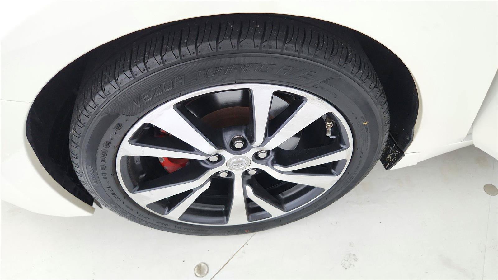 Used 2017 Nissan Maxima 3.5 SV FWD image 36