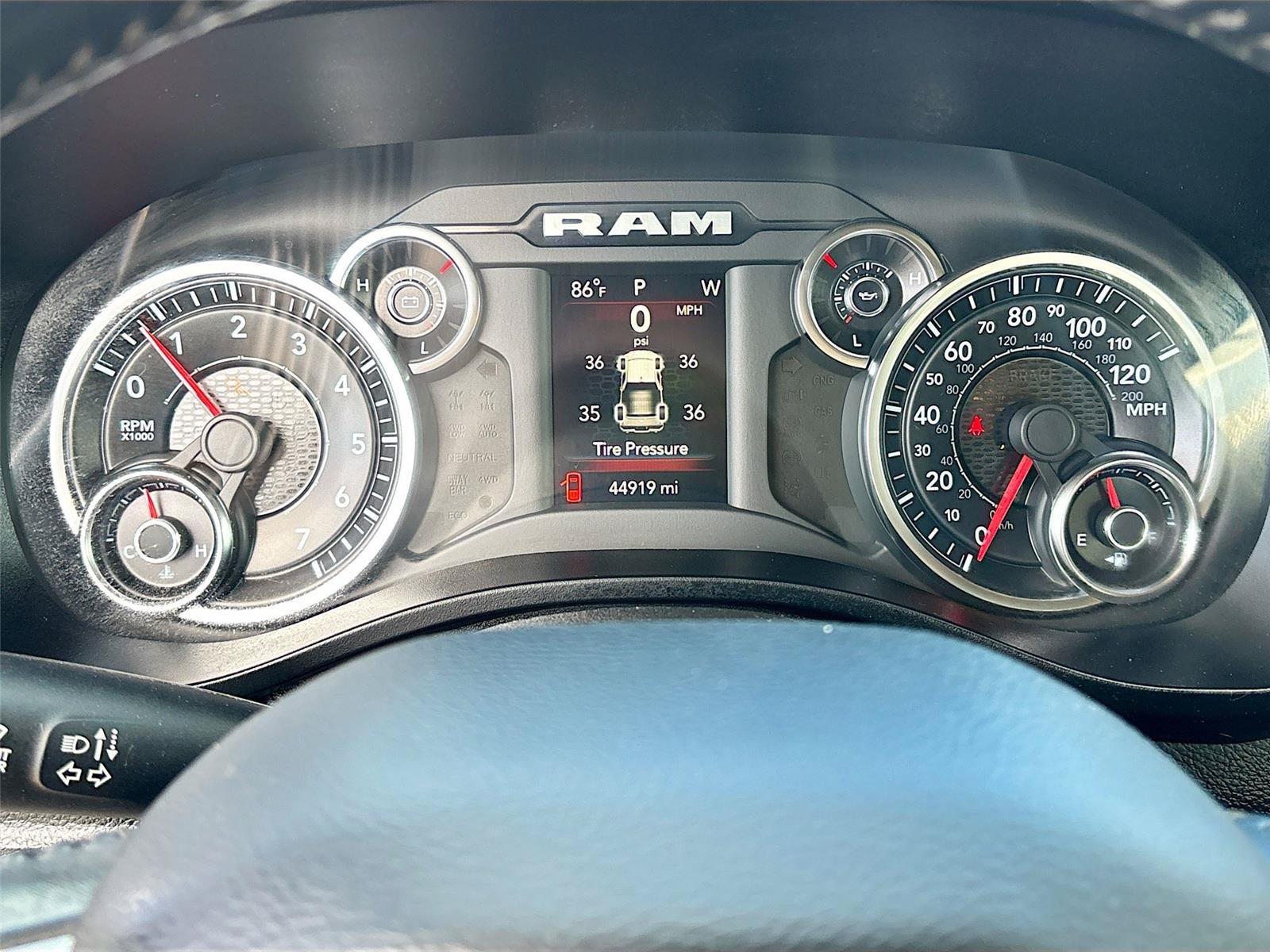 Used 2019 RAM 1500 Big Horn AWD/4WD image 12