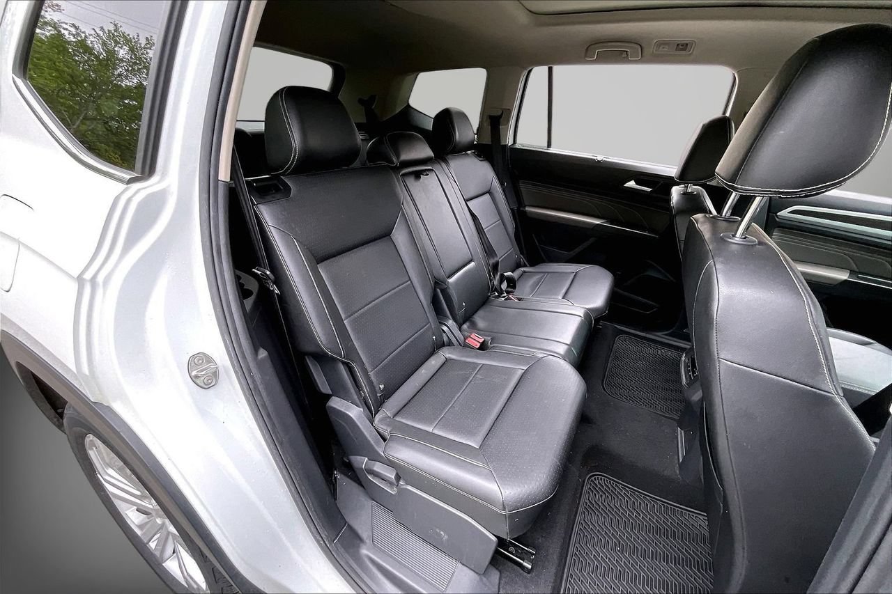 Used 2023 Volkswagen Atlas SE FWD image 24