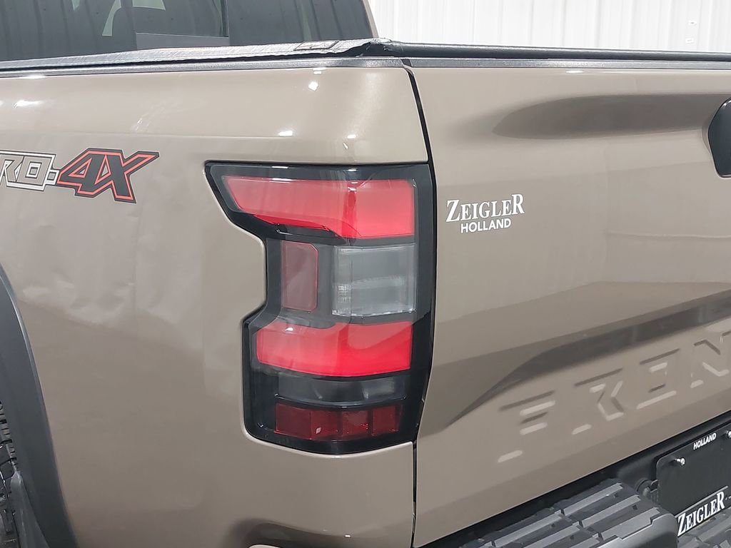 Used 2024 Nissan Frontier PRO-4X w/ Pro Convenience Package image 34