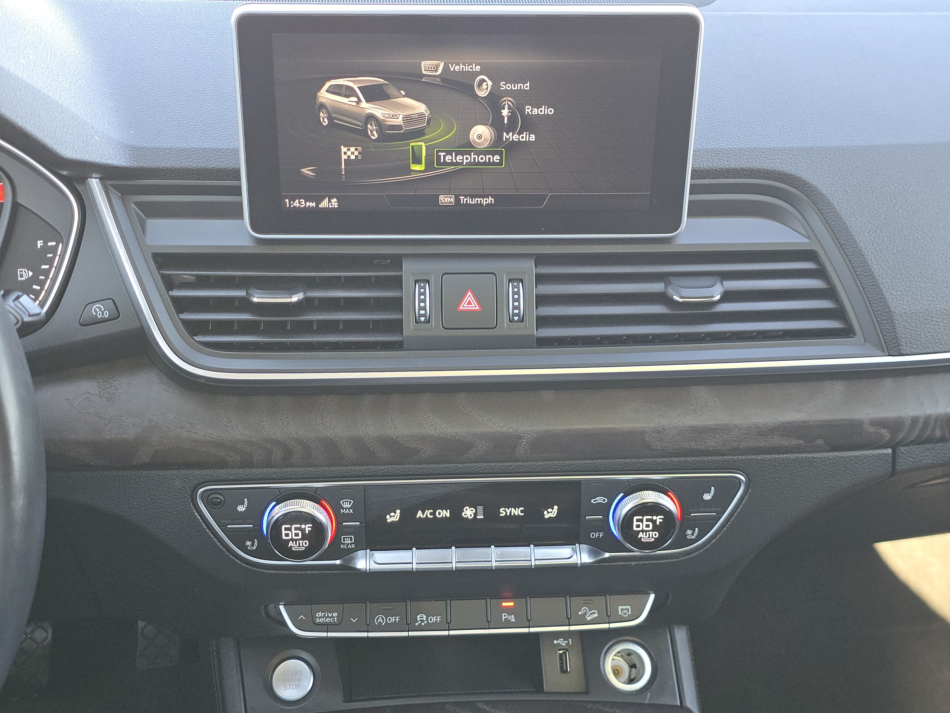 Used 2018 Audi Q5 Prestige w/ Prestige Package AWD/4WD image 27