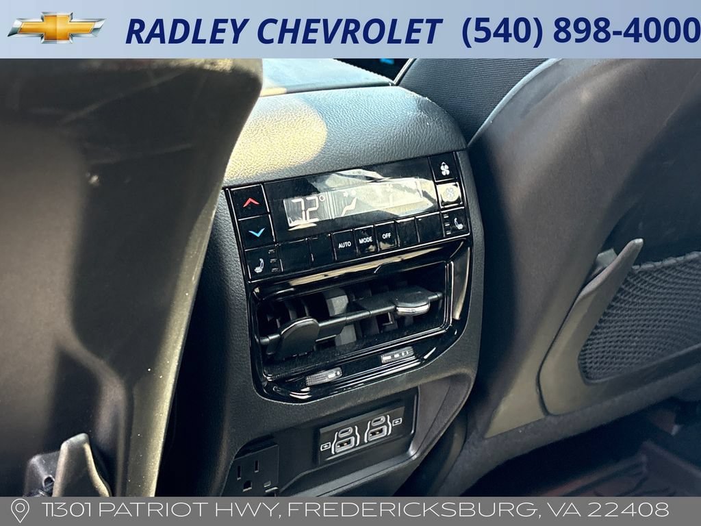 Used 2023 Jeep Grand Cherokee L Overland AWD/4WD image 13