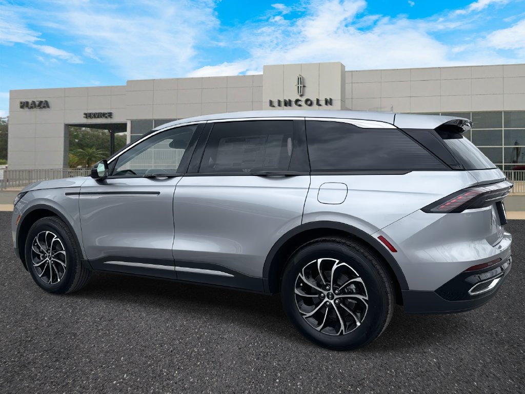 New 2026 Lincoln Nautilus Premier AWD/4WD image 5