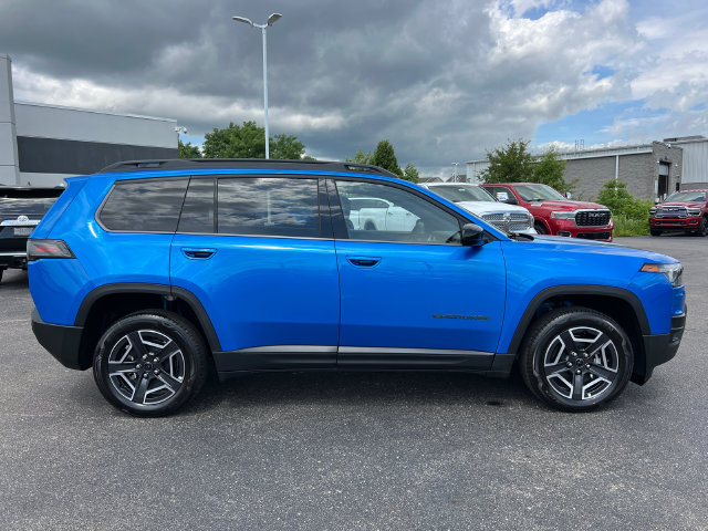New 2026 Jeep Cherokee Laredo AWD/4WD image 9