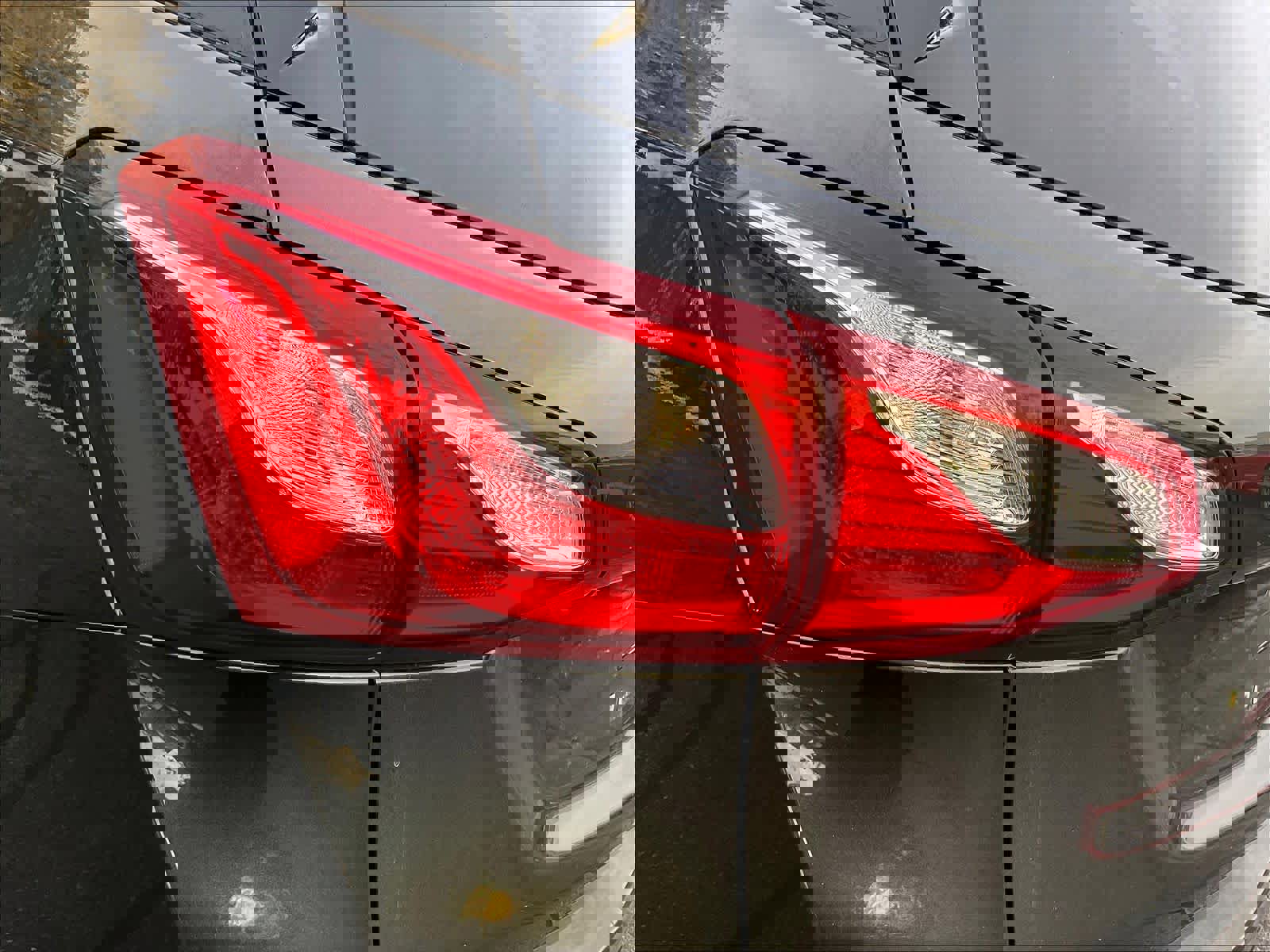 Used 2019 Chevrolet Equinox LT image 32