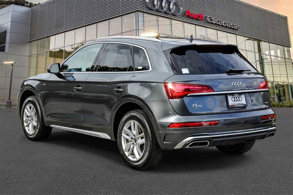 Used 2022 Audi Q5 2.0T Premium image 2