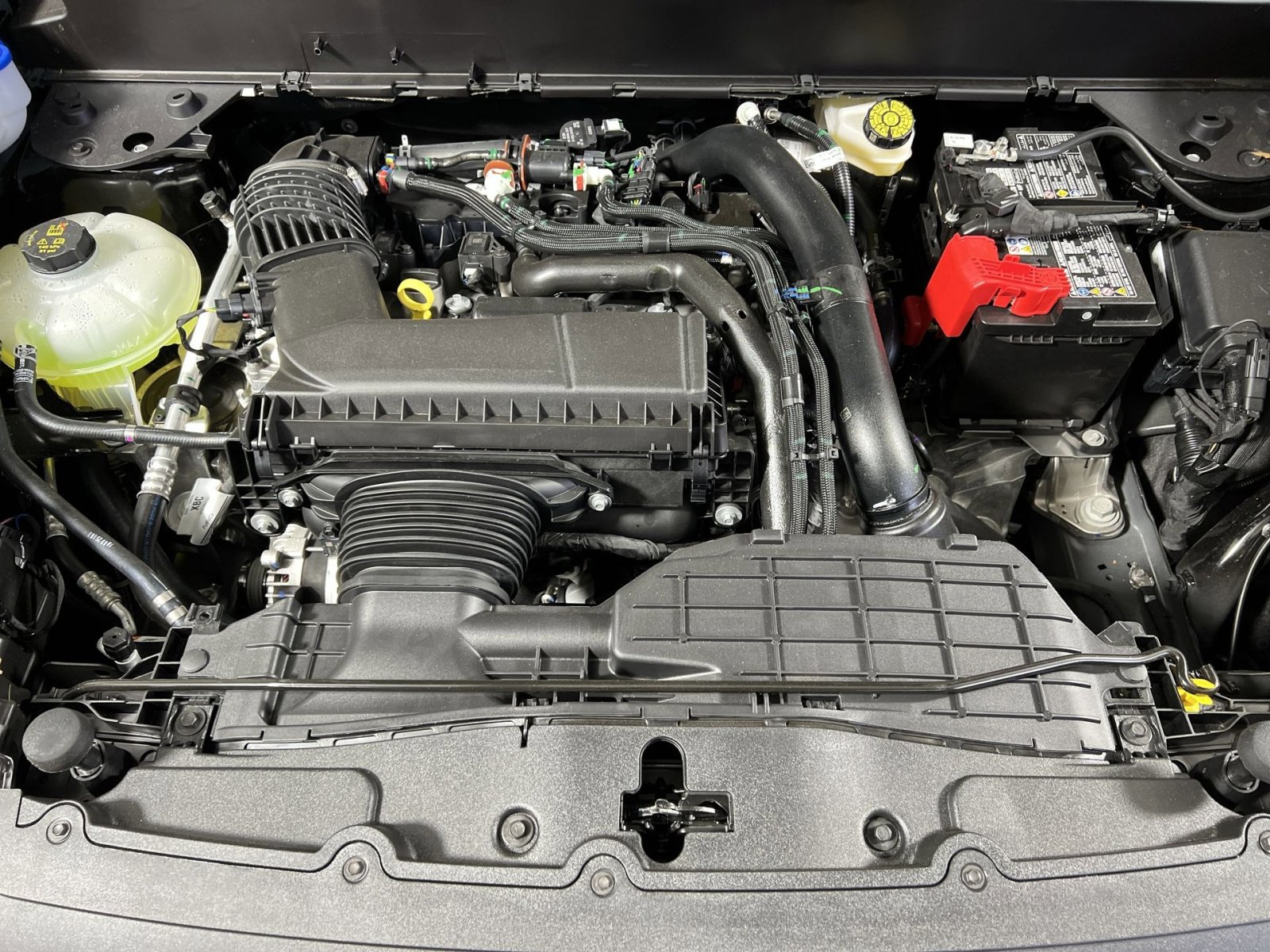 New 2025 Ford Maverick XLT w/ XLT Luxury Package image 25