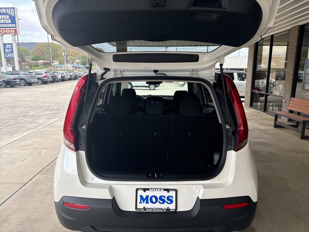 Used 2022 Kia Soul LX w/ Technology Package image 21