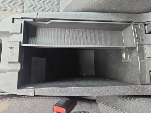 Used 2024 Chevrolet Equinox LT FWD image 25