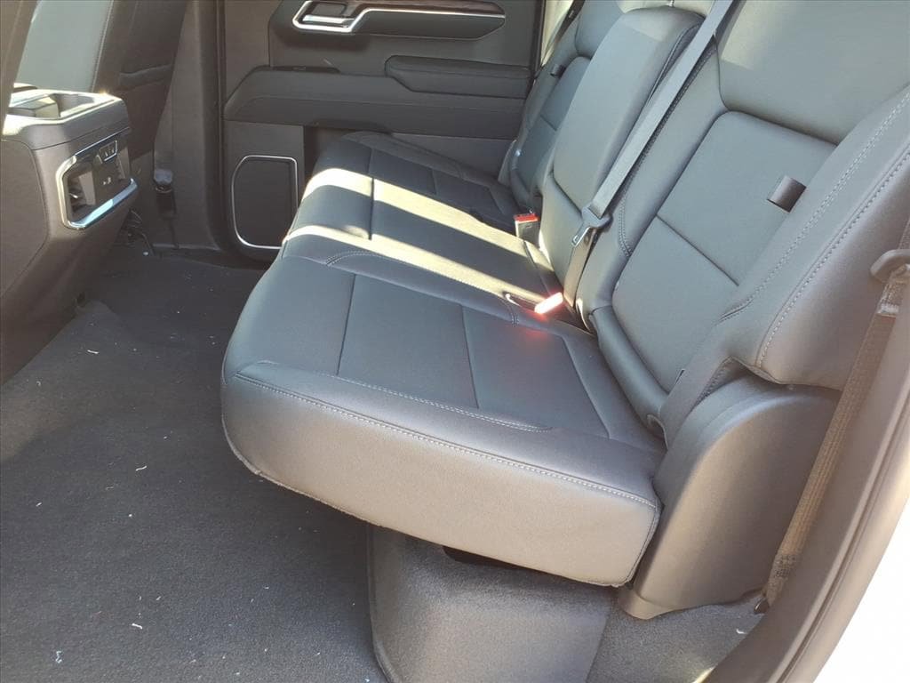 New 2026 GMC Sierra 1500 SLT w/ SLT Premium Plus Package image 12