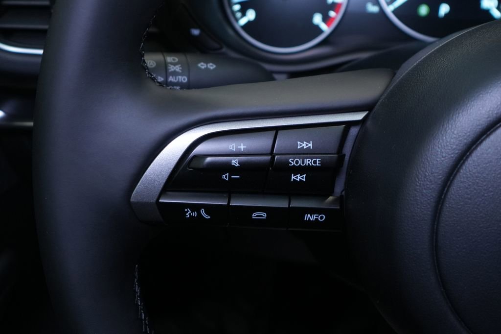 New 2026 MAZDA MAZDA3 s FWD image 33
