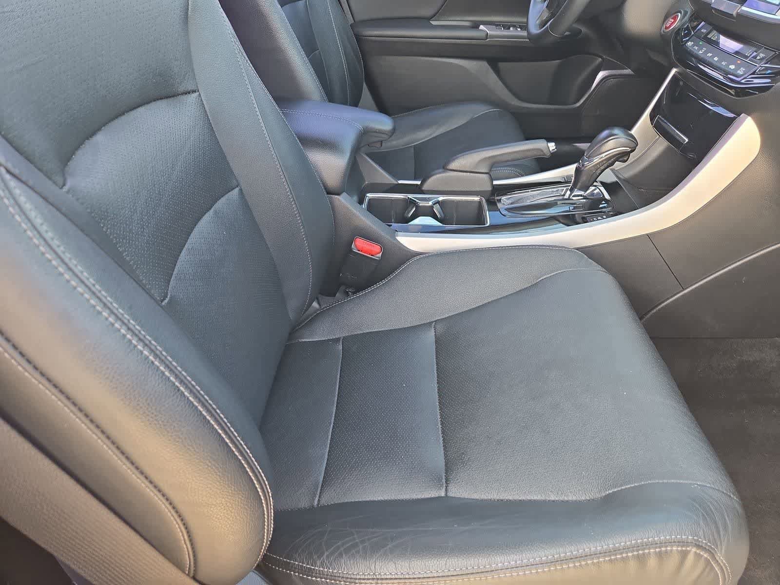 Used 2017 Honda Accord EX-L image 21