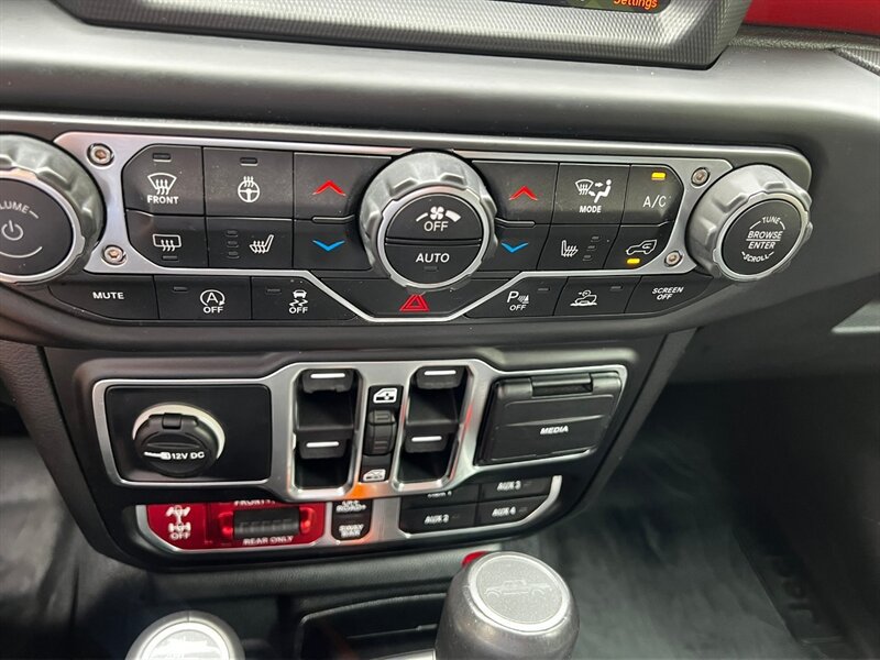 Used 2020 Jeep Gladiator Rubicon AWD/4WD image 40
