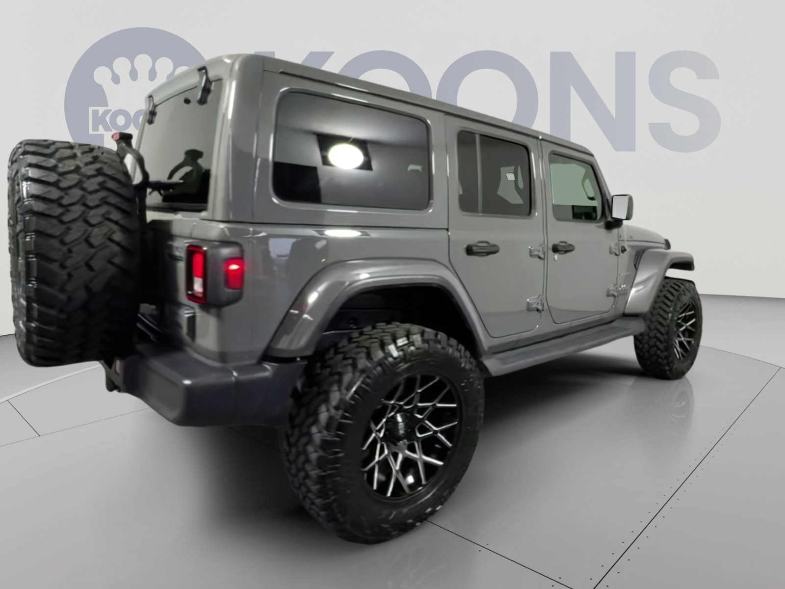 Used 2020 Jeep Wrangler Unlimited Sahara AWD/4WD image 11