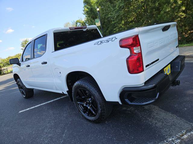 Used 2024 Chevrolet Silverado 1500 W/T w/ Trailering Package AWD/4WD image 3
