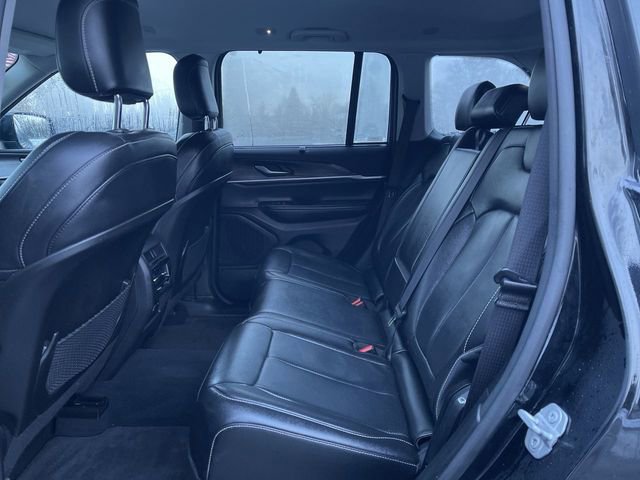 Used 2023 Jeep Grand Cherokee Limited w/ Luxury Tech Group II image 25