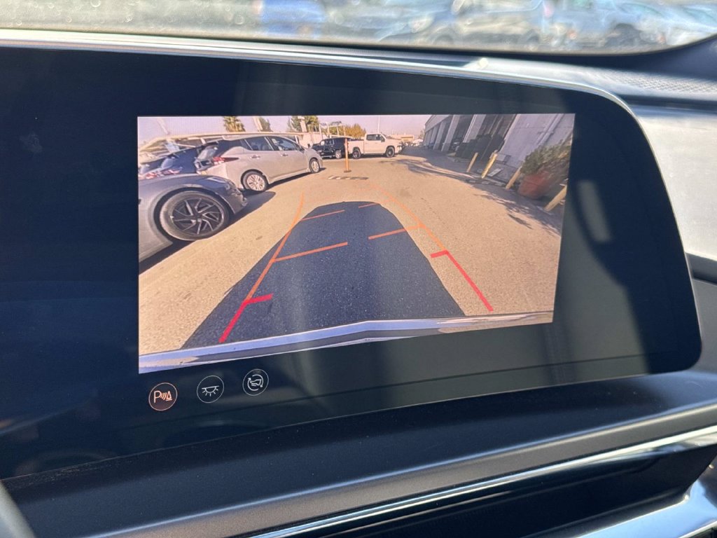 Used 2024 Cadillac Lyriq Tech RWD image 24