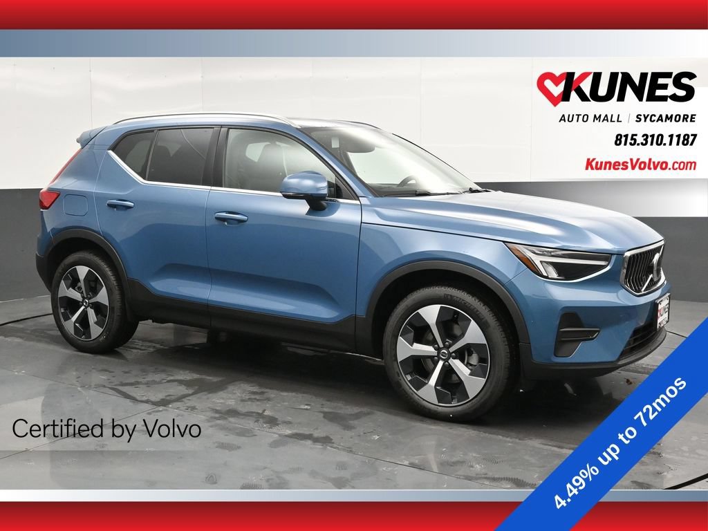 Used 2025 Volvo XC40 B5 Core w/ Climate Package AWD/4WD video 1