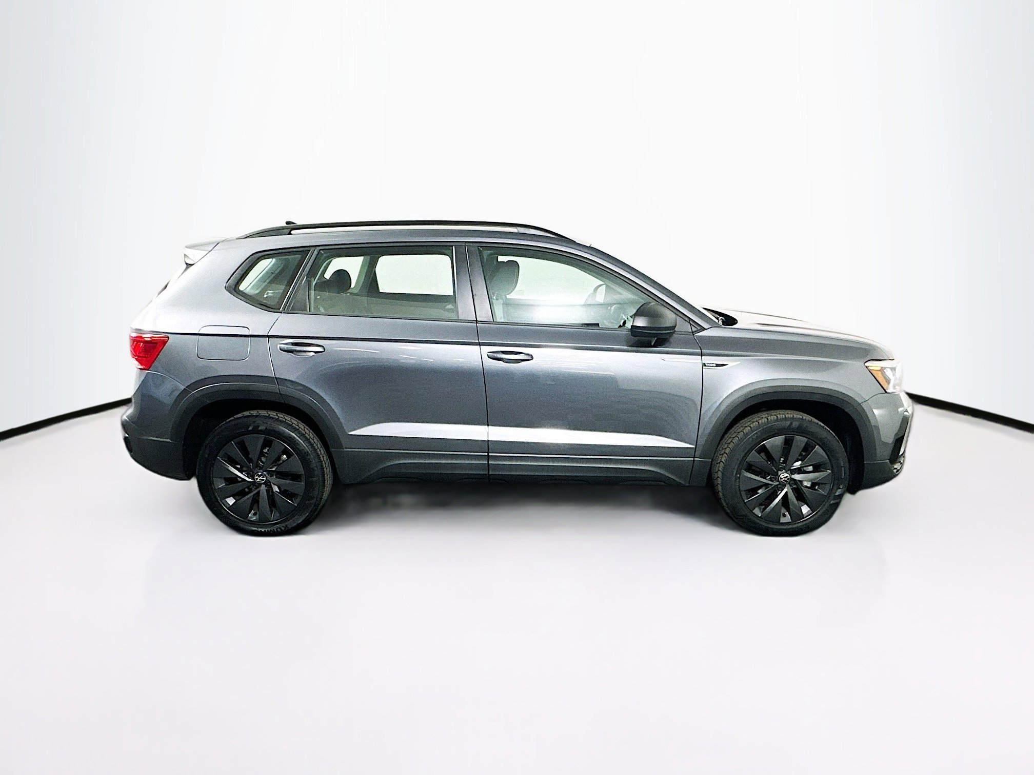 Used 2024 Volkswagen Taos S image 10