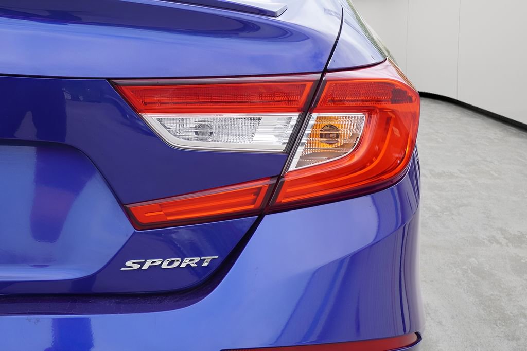 Used 2019 Honda Accord Sport image 8