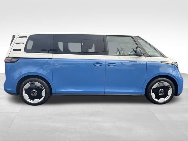 New 2025 Volkswagen ID. Buzz Pro S Plus image 8
