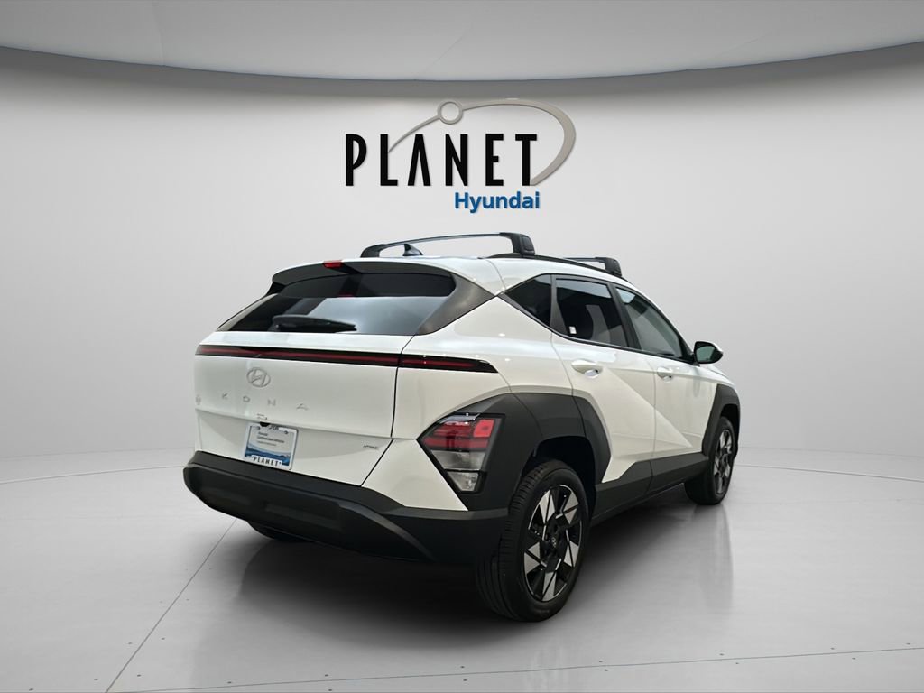 Certified 2025 Hyundai Kona SEL image 7