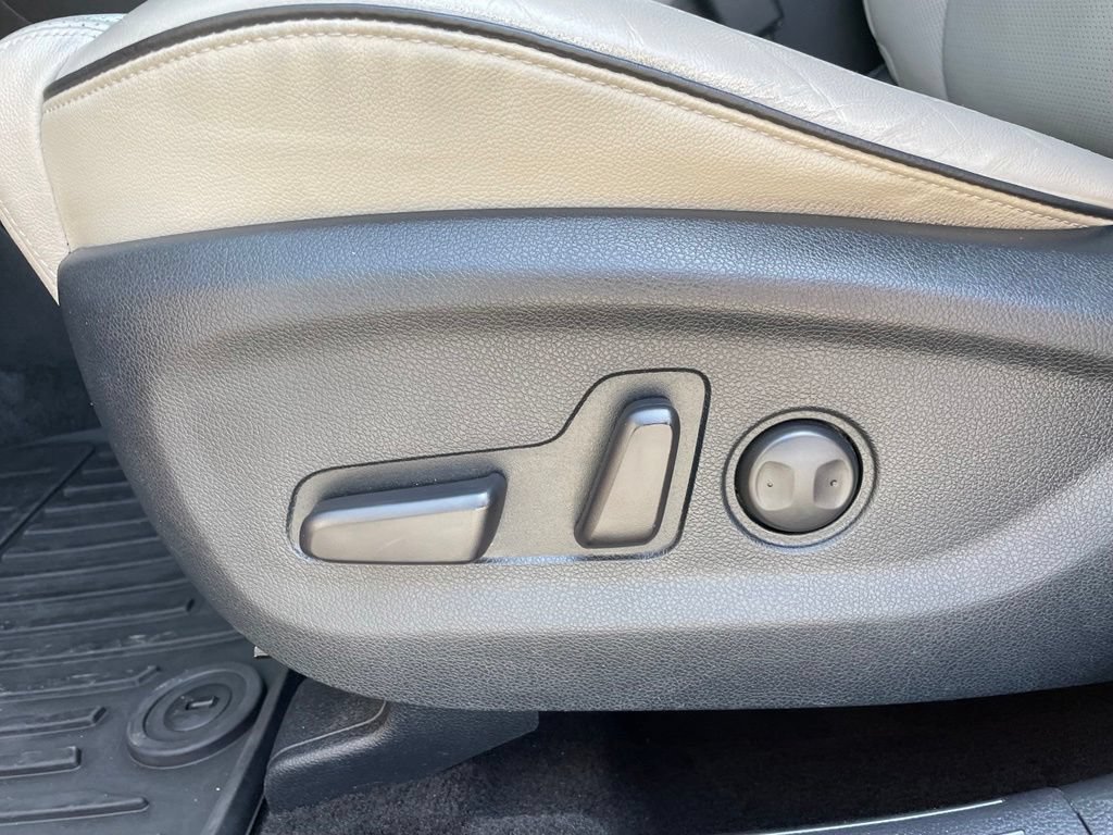 Used 2022 Kia Sportage EX w/ EX Technology Package FWD image 11