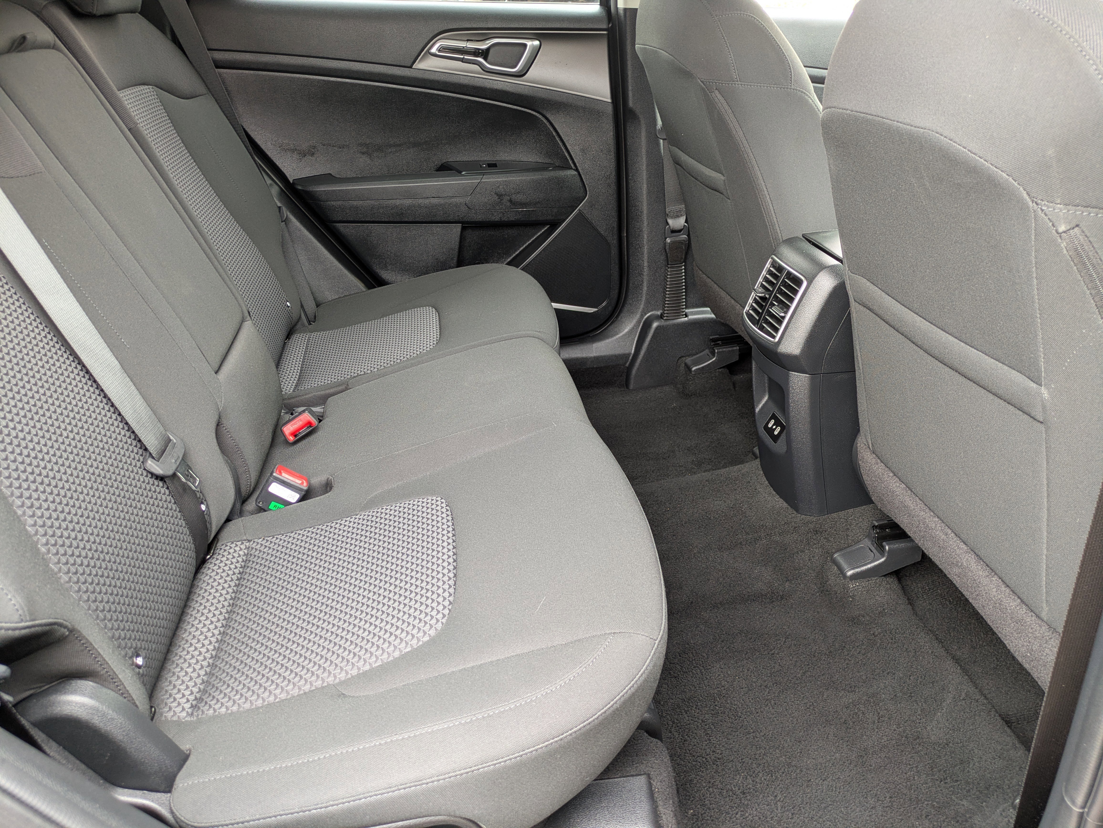 Used 2026 Kia Sportage LX image 13