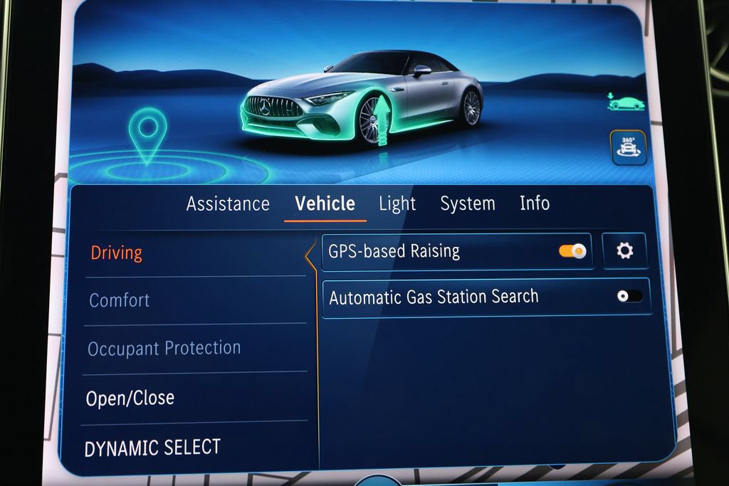 Used 2022 Mercedes-Benz SL 63 AMG 4MATIC image 35