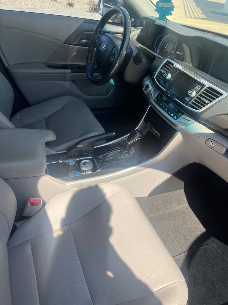 Used 2014 Honda Accord EX-L image 8