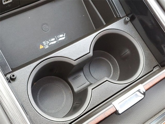 Used 2023 GMC Yukon Denali Ultimate image 19