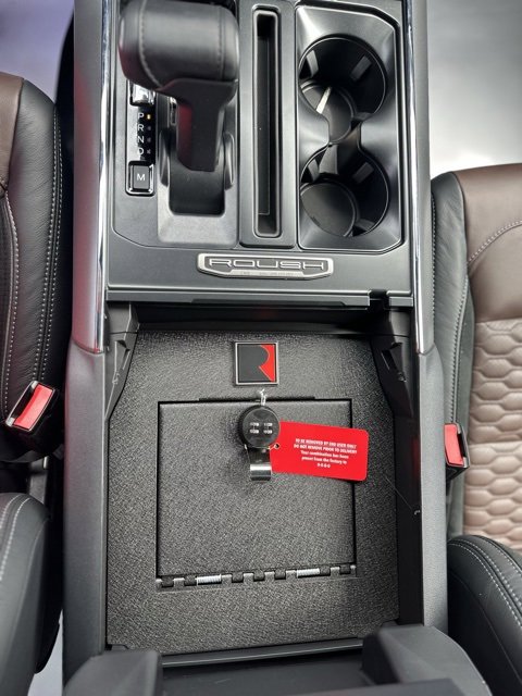 New 2025 Ford F150 XLT w/ Equipment Group 302A MID image 18