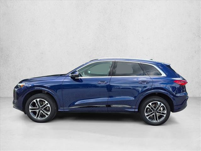 Certified 2025 Audi Q5 Premium w/ Convenience Package AWD/4WD image 9