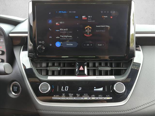Certified 2024 Toyota Corolla SE w/ SE Premium Package FWD image 14