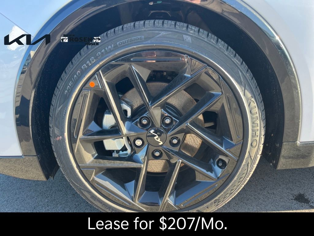 New 2025 Kia K4 GT-Line Turbo FWD image 9