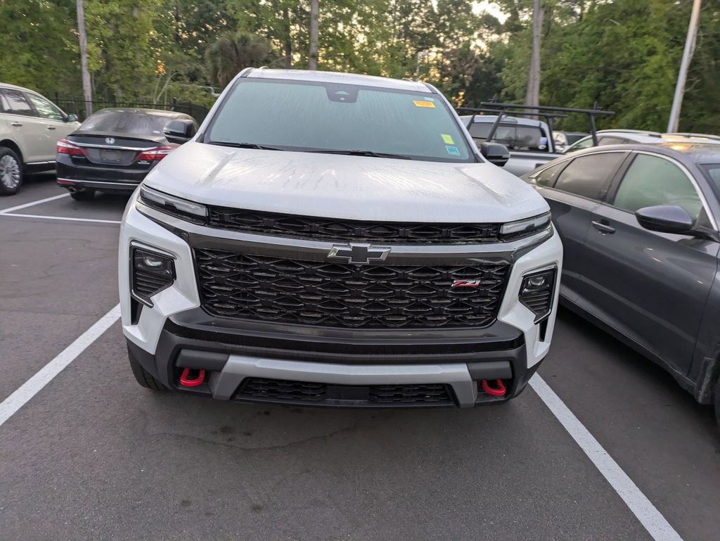 Used 2024 Chevrolet Traverse Z71 w/ LPO, Floor Liner Package image 2